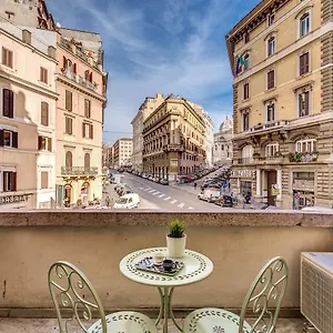 Cavour Colloseum Apartment Rome